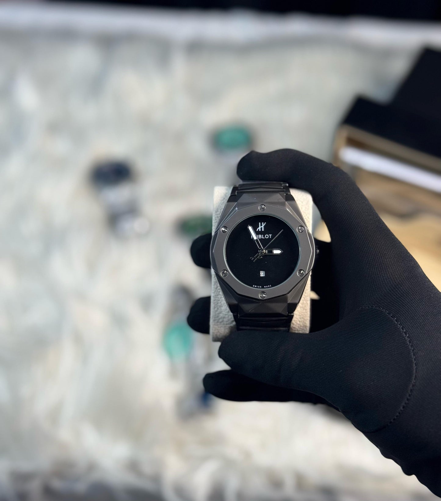 HUBLOT MATT DAIL HEAVY WEIGHT.
