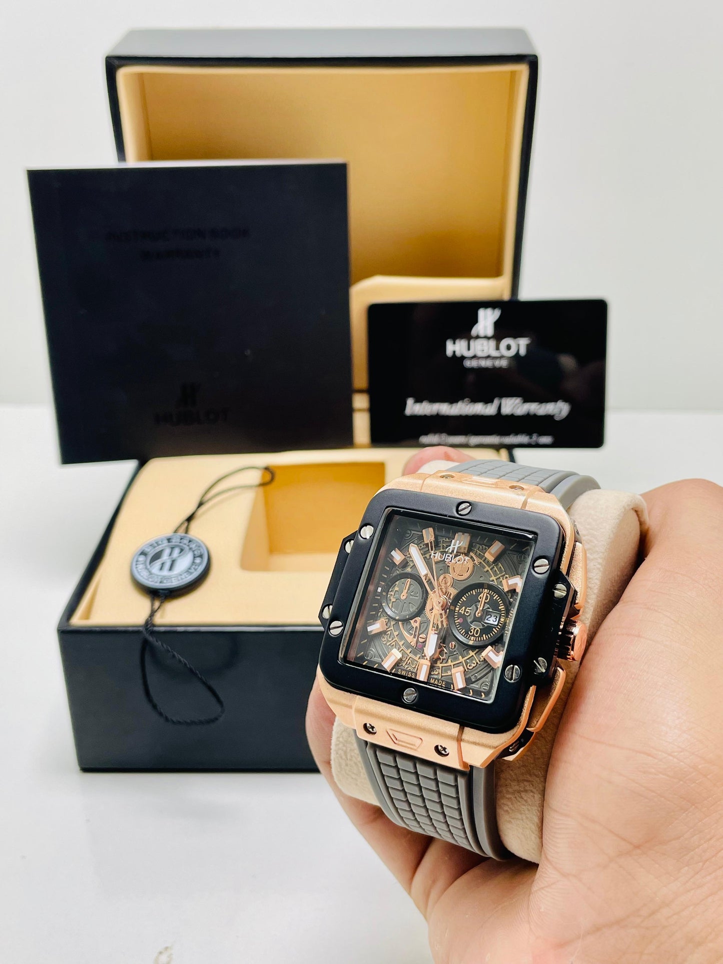 Hublot Square Chrono dail Men's Watch