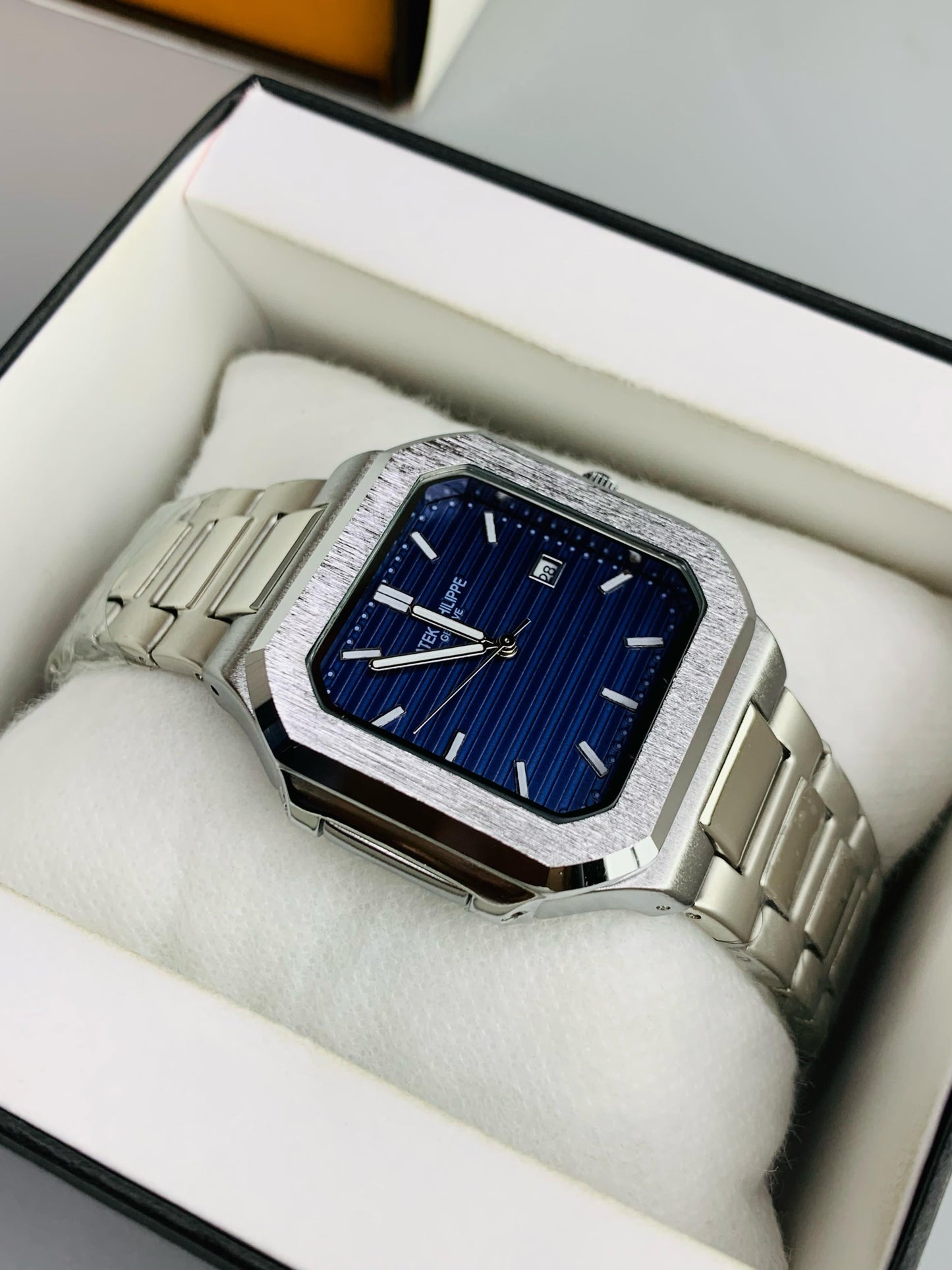 Patek Philippe Cubitus