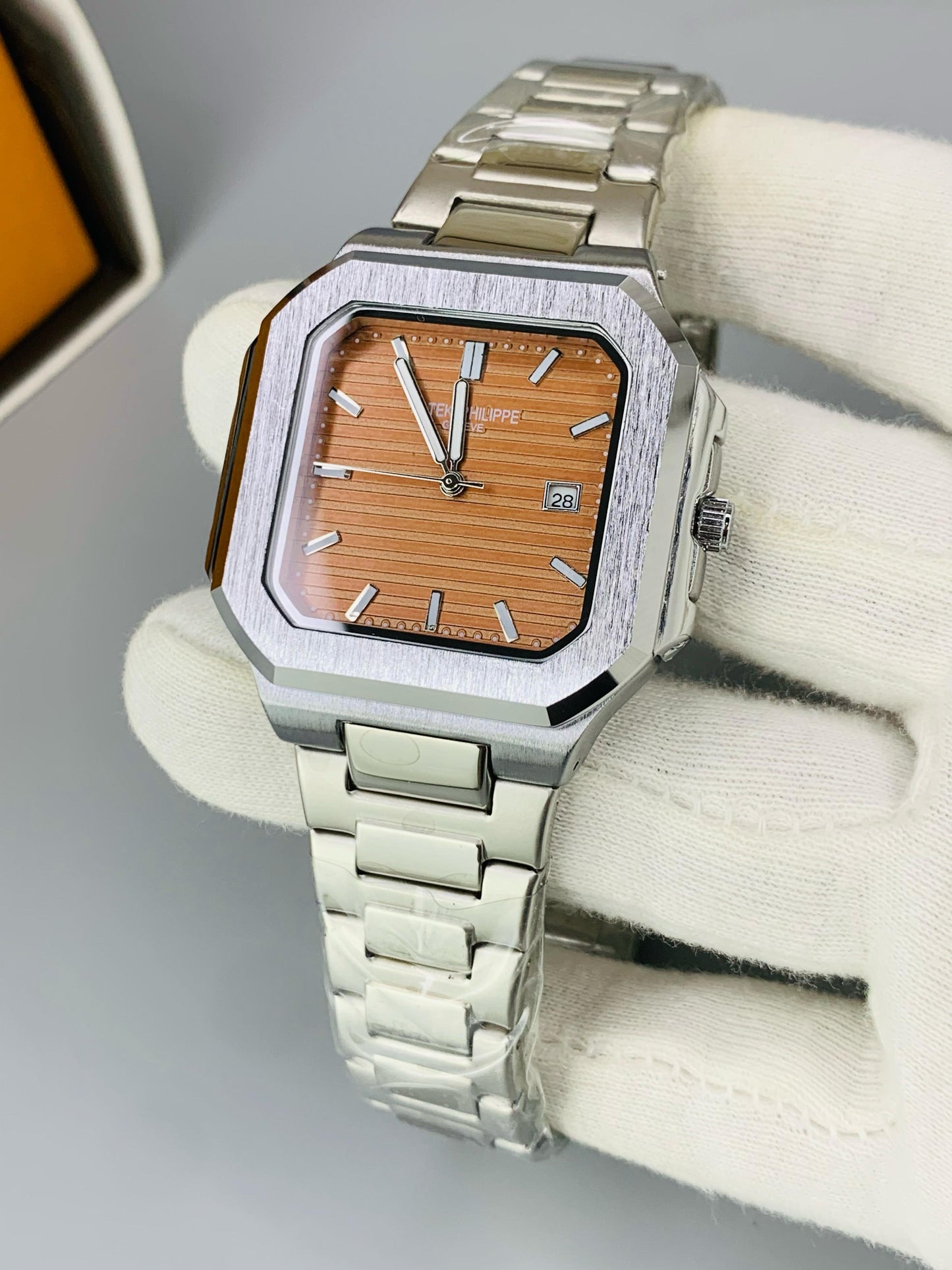 Patek Philippe Cubitus
